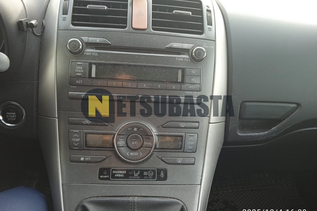 Toyota Auris 1.6 VVT-i 2008
