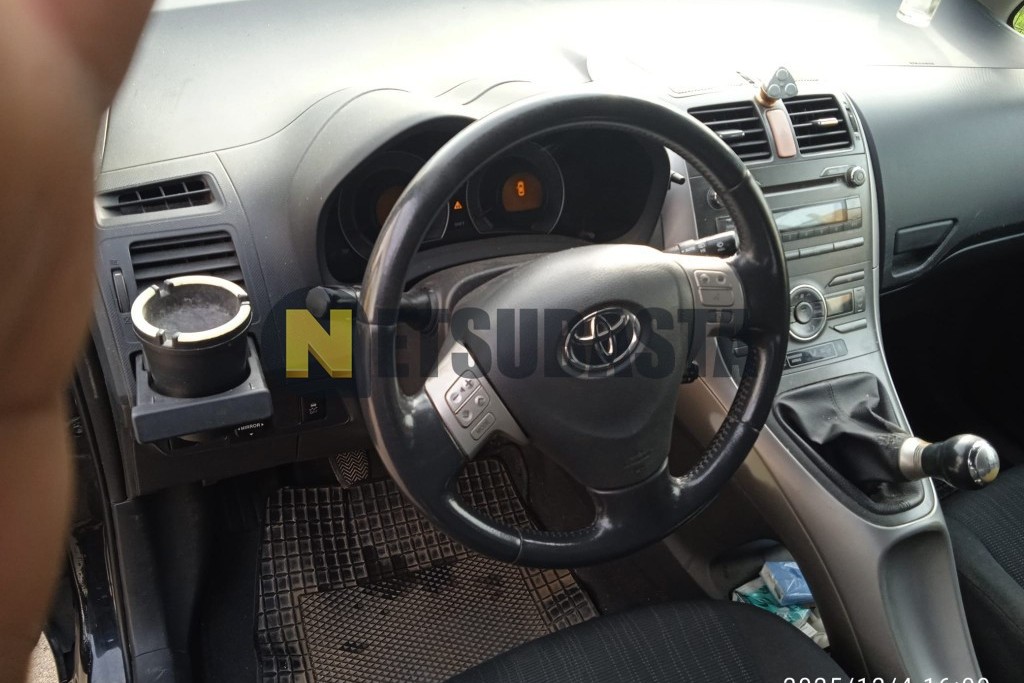Toyota Auris 1.6 VVT-i 2008