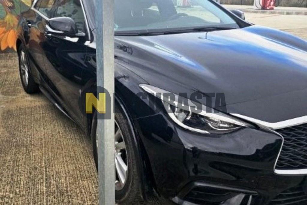 Infiniti Q30 1.6t 2016