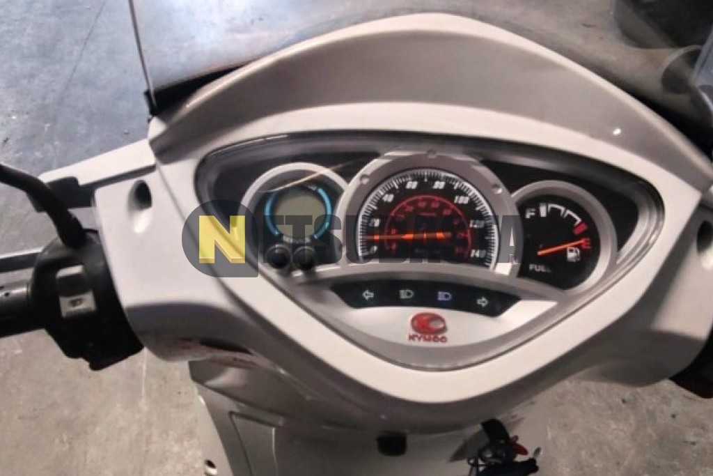 Kymco People S 125 2011