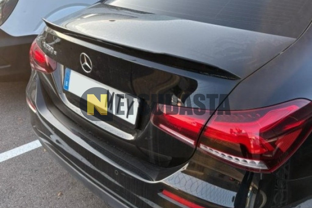 Mercedes-Benz A 250 e Sedán 2021