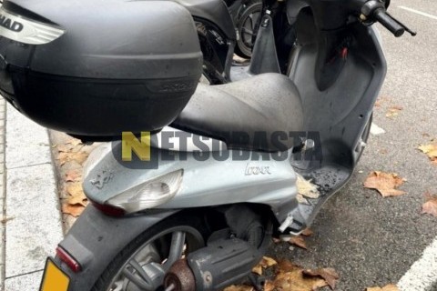 Yamaha Majesty 125 2006