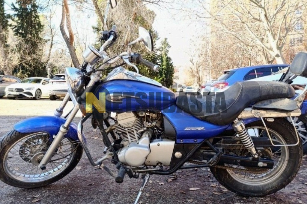 Kawasaki Eliminator 125 2007