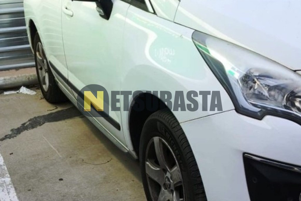 Peugeot 3008 1.2 PureTech 2016