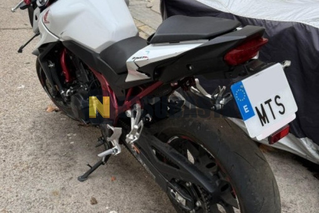 Honda CB 750 Hornet 2024