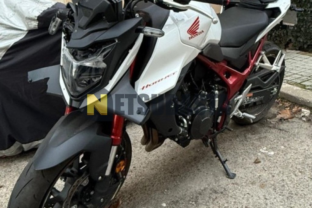 Honda CB 750 Hornet 2024