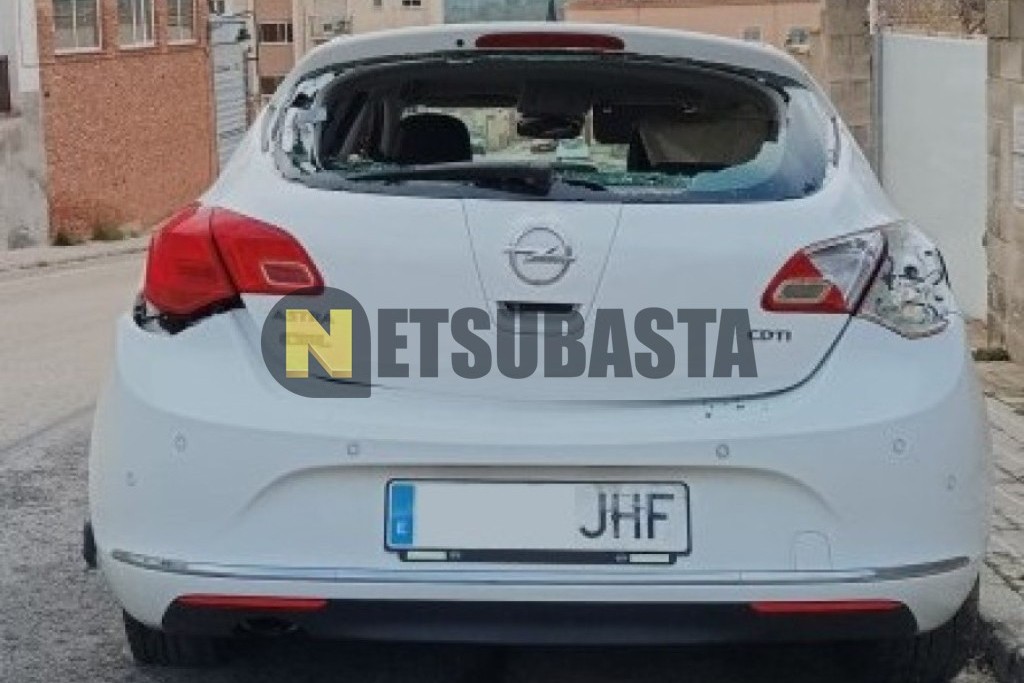 Opel Astra 2.0 CDTI 2015