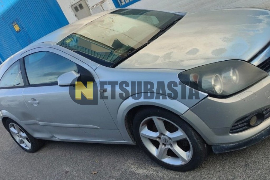 Opel Astra GTC 1.9 CDTI 2007
