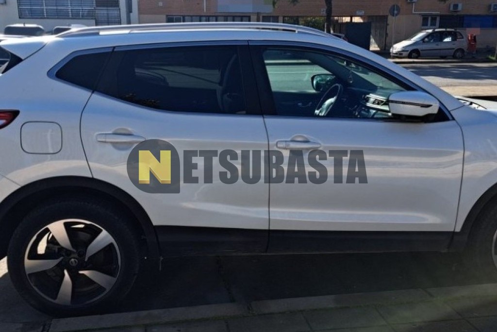Nissan Qashqai 4x2 1.2 DIG-T XTRONIC 2015