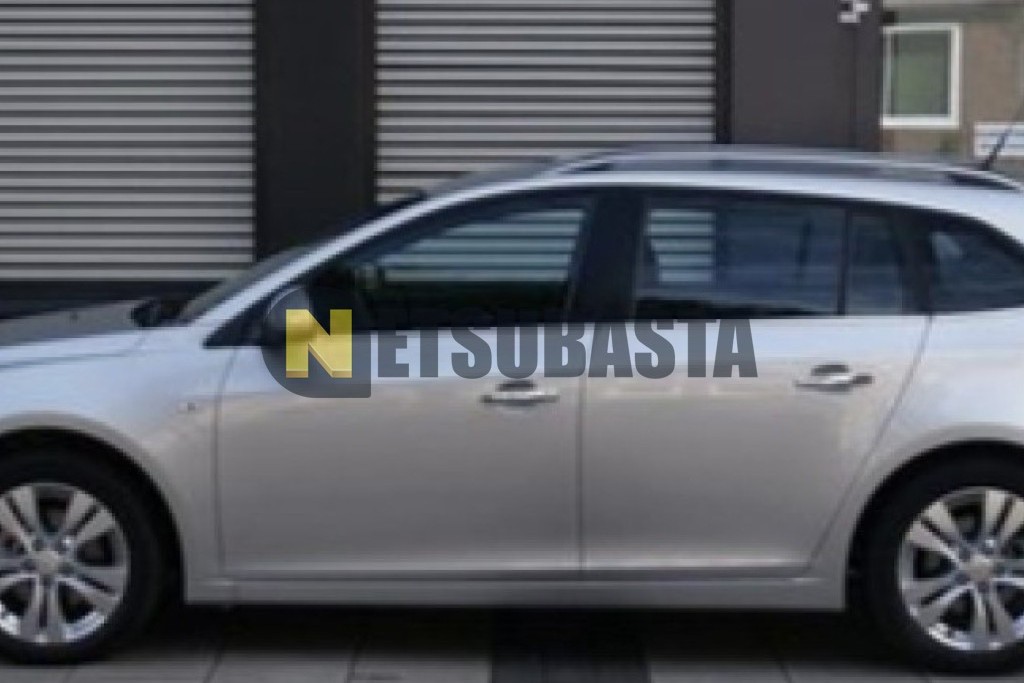 Chevrolet Cruze SW 1.4T 2014