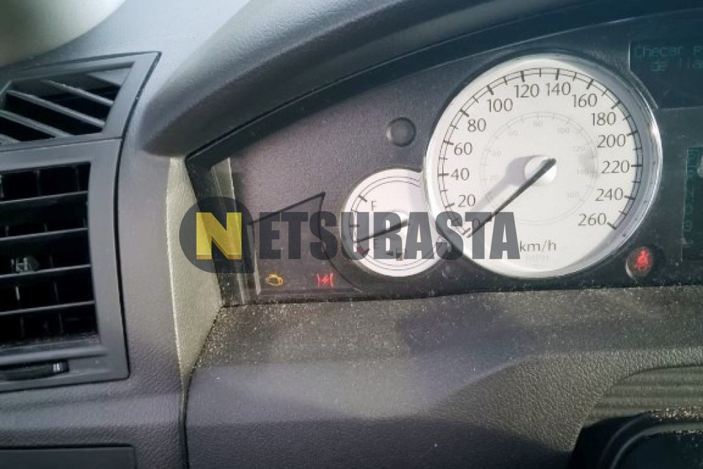 Chrysler 300C Touring 2.7 V6 2006