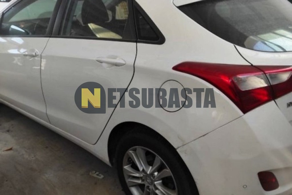 Hyundai i30 1.6 CRDi 2014
