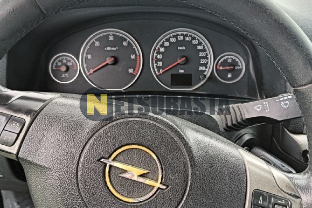 Opel Vectra 1.9 CDTi 8V 2005