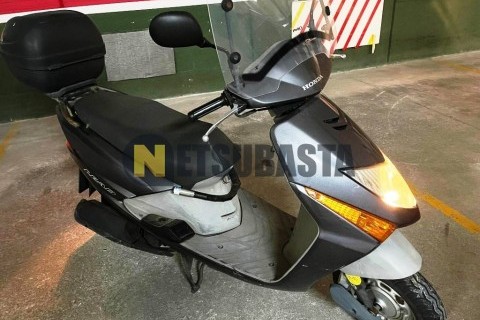 Hyosung GT 125 R 2006