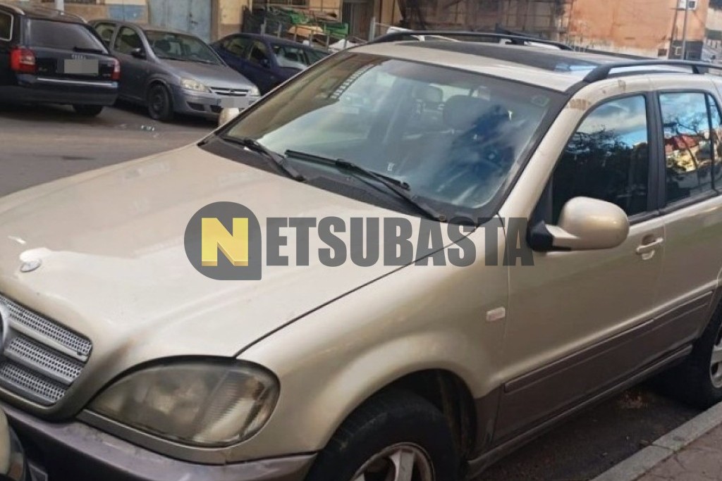 Mercedes-Benz ML 270 CDI Aut. 2000
