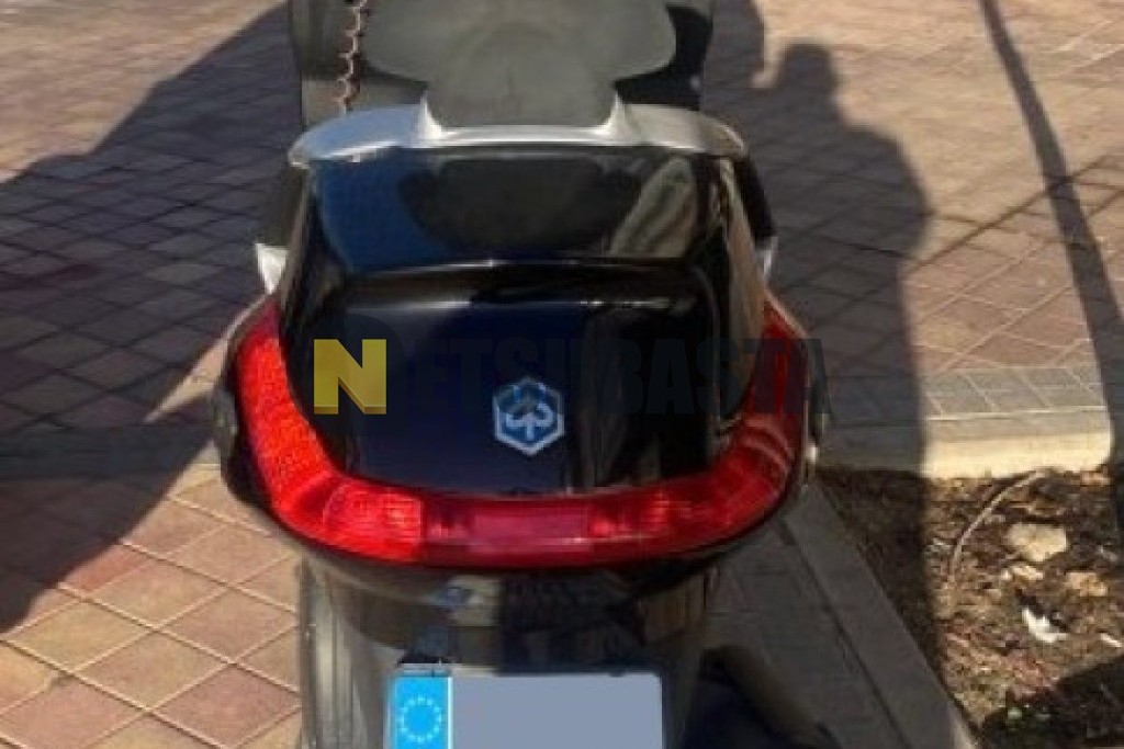 Piaggio X EVO 125 2014