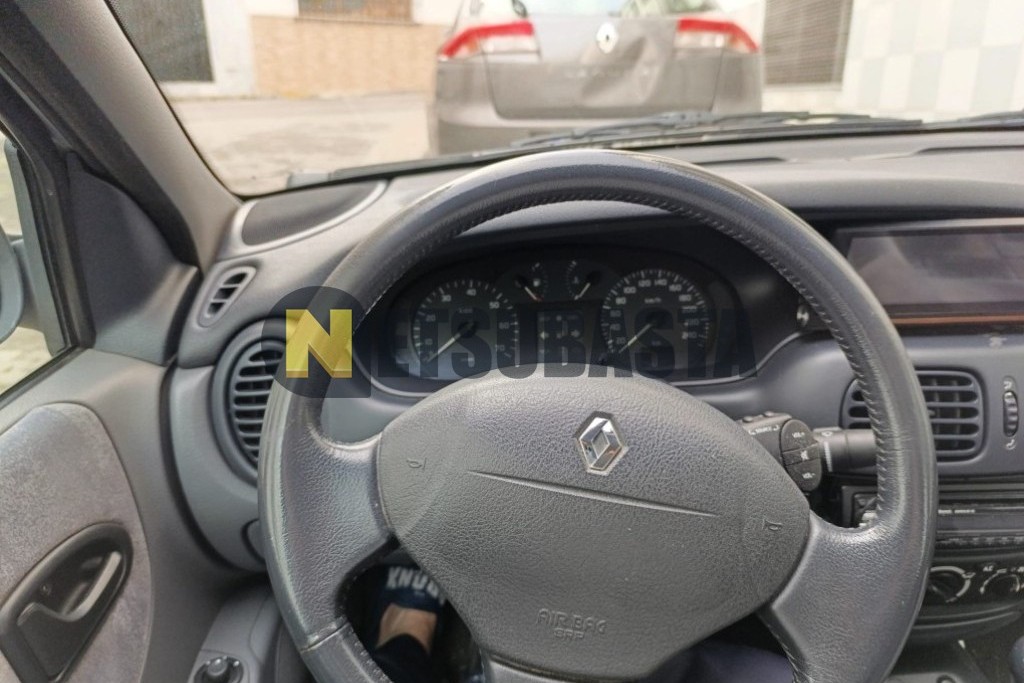Renault Megane Classic 1.6v 2000