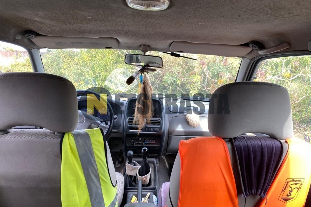 Nissan Pick-Up 4x4 Navara 2.5 TD 2000