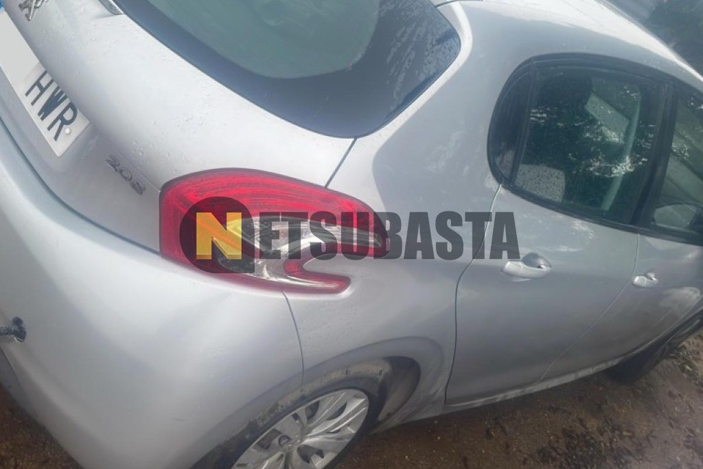 Peugeot 208 1.2 PureTech 2014