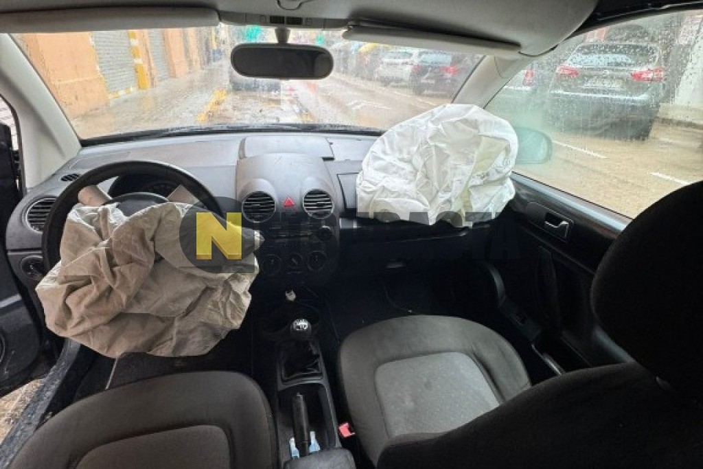 Volkswagen New Beetle Cabriolet 1.6 2008