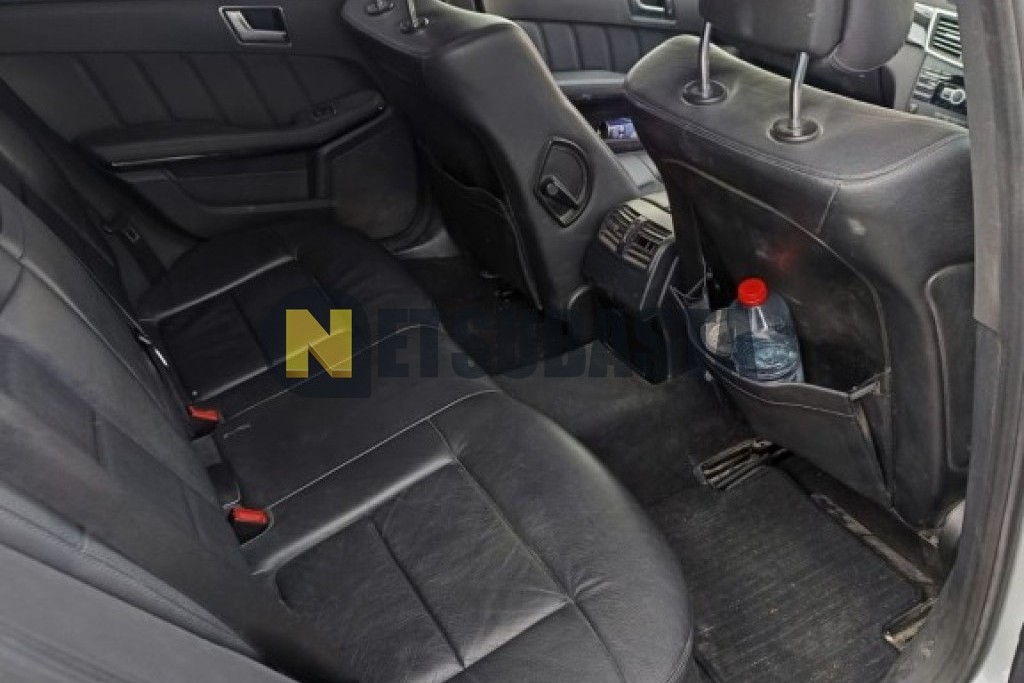 Mercedes-Benz E 220 CDI BlueEFFICIENCY Estate Aut. 2012