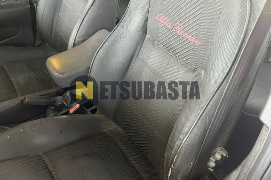 Alfa Romeo 156 1.6 TS 1999