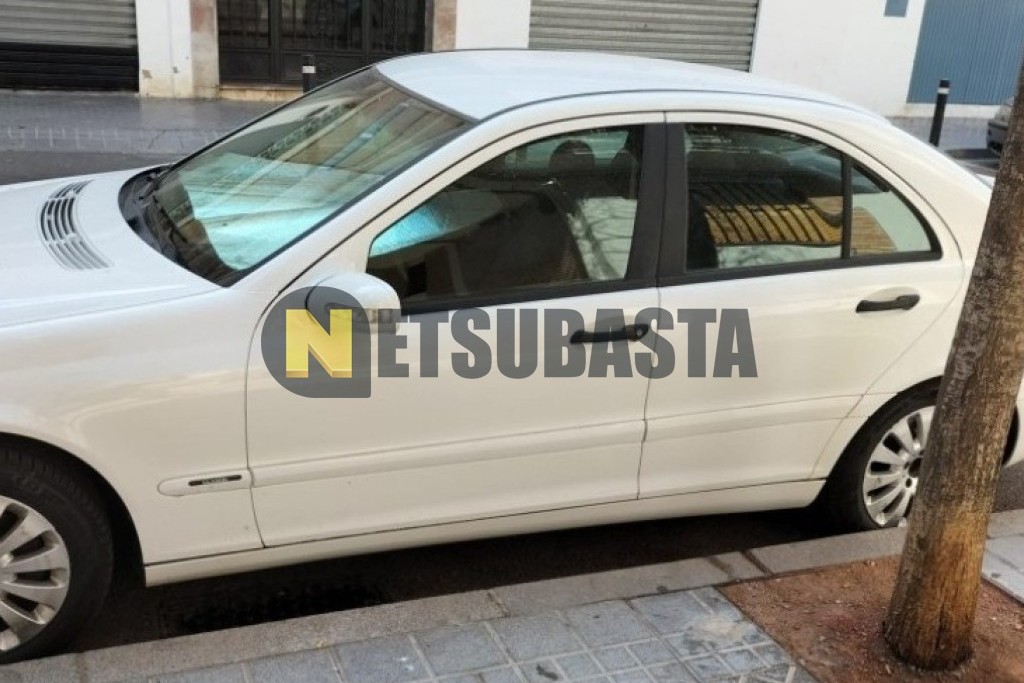 Mercedes-Benz C 240 2001