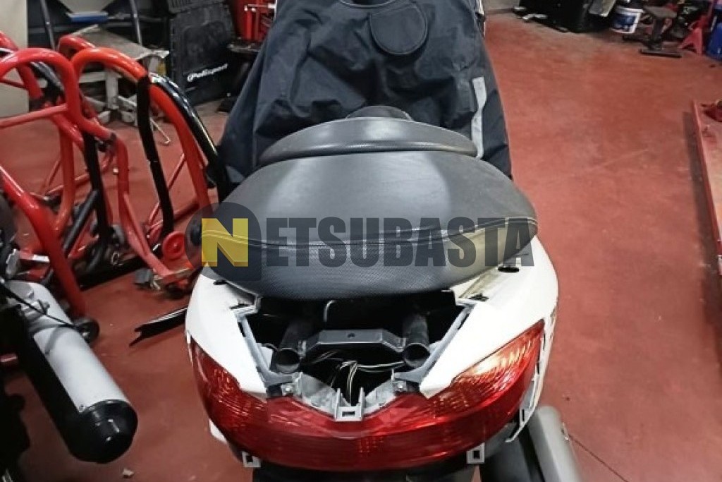 Suzuki BURGMAN 125 2012