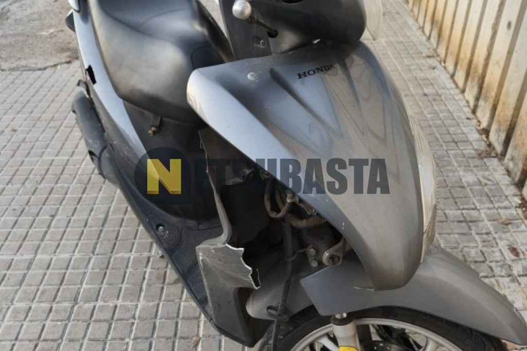 Honda Vision 110 2013