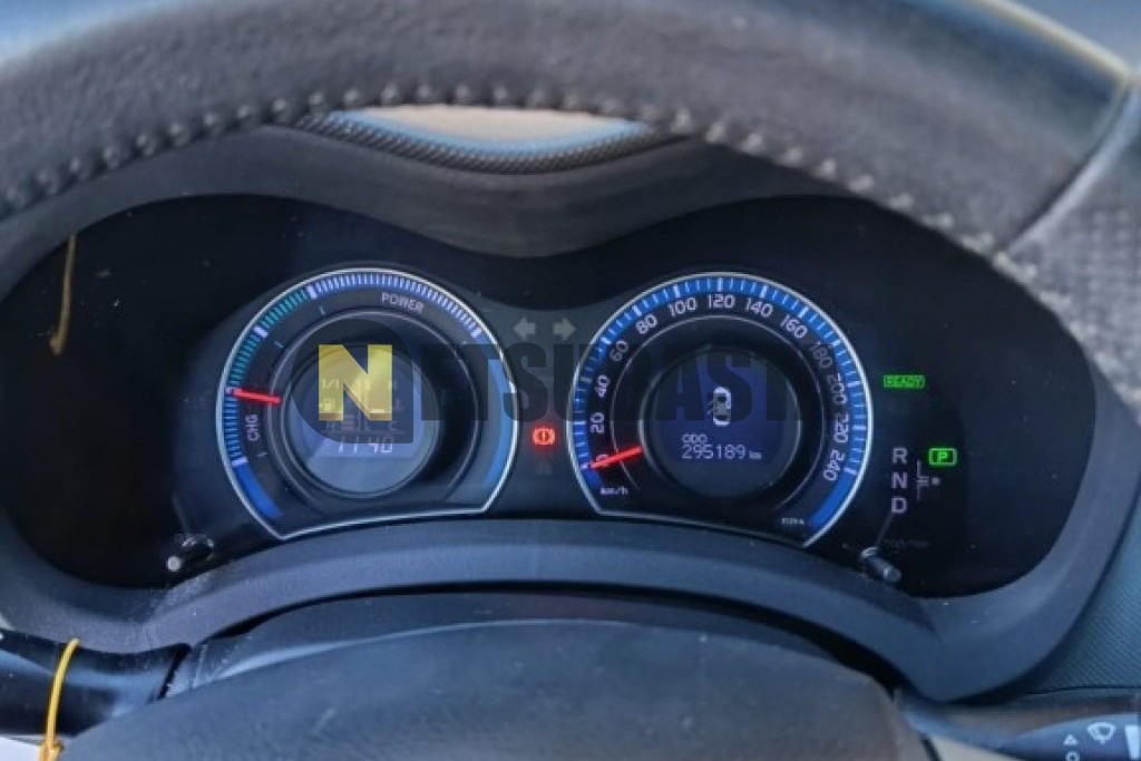 Toyota Auris 1.8 Híbrido HSD 2011