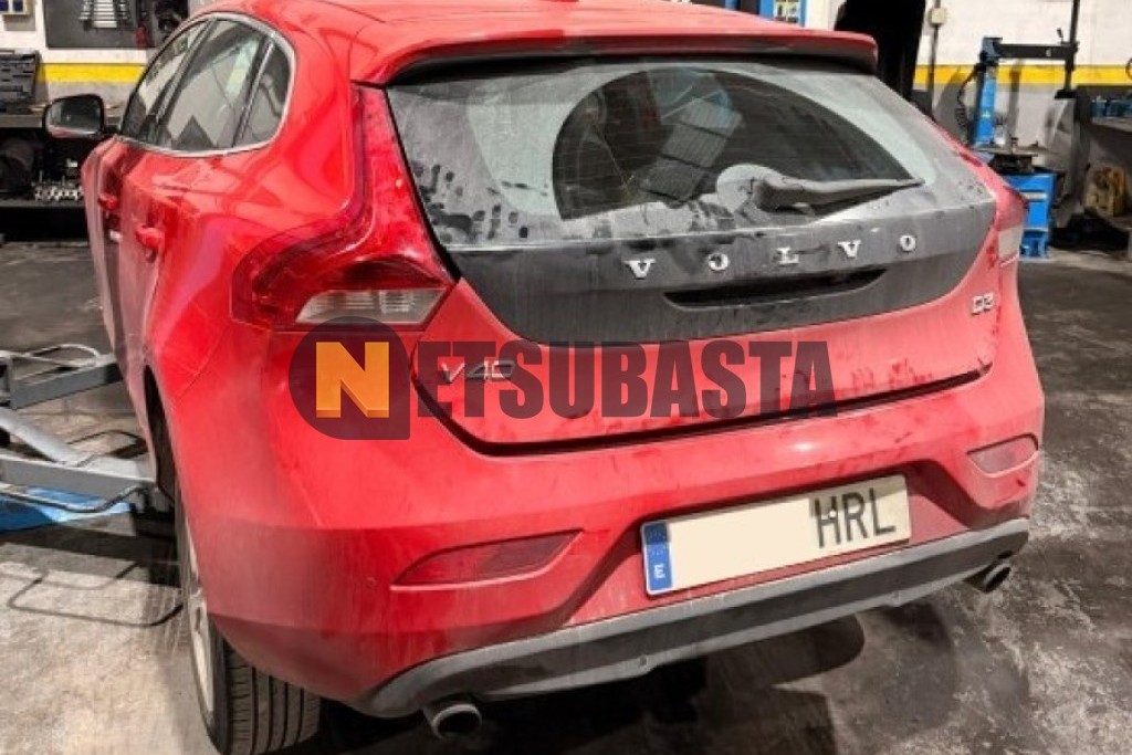 Volvo V40 D3 2013