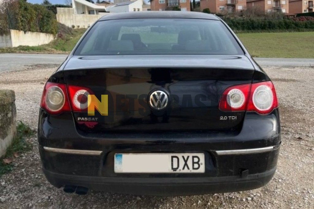 Volkswagen Passat 2.0 TDI DSG 2006