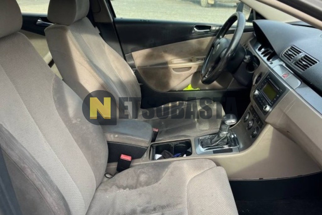 Volkswagen Passat 2.0 TDI DSG 2006