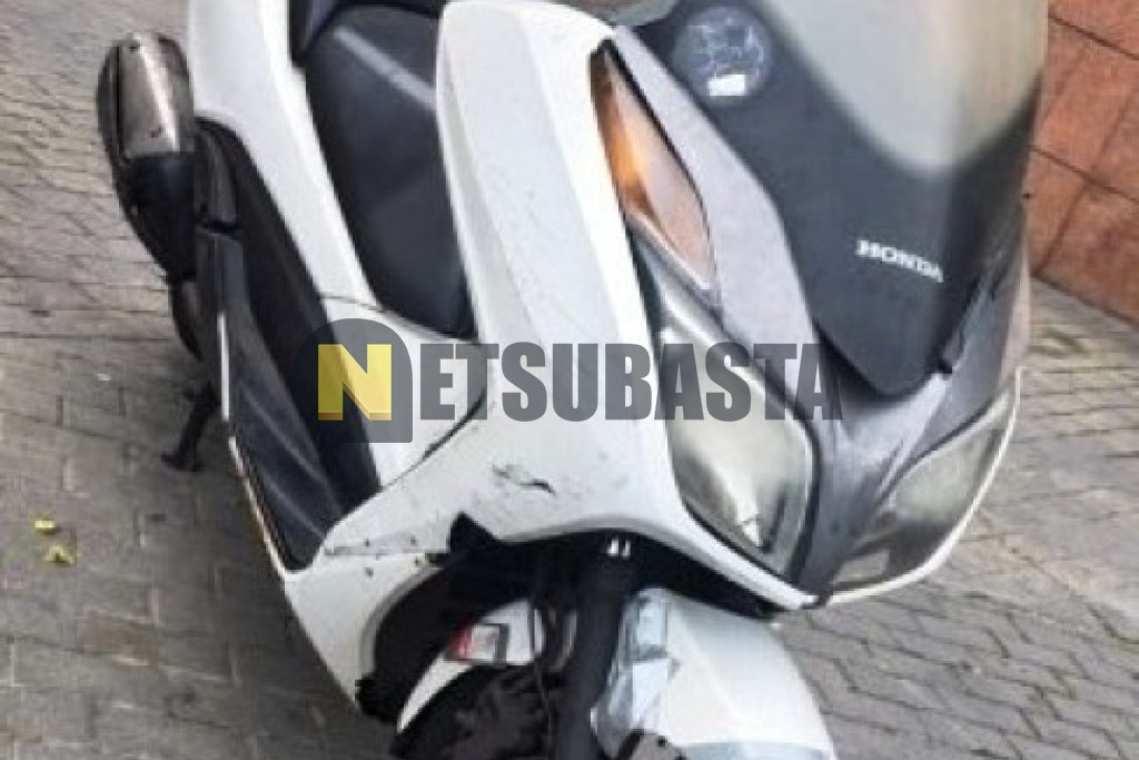 Honda Forza 300 2013