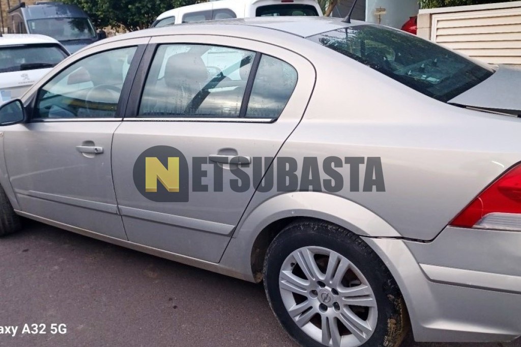 Opel Astra Sedan 1.7 CDTi 2009