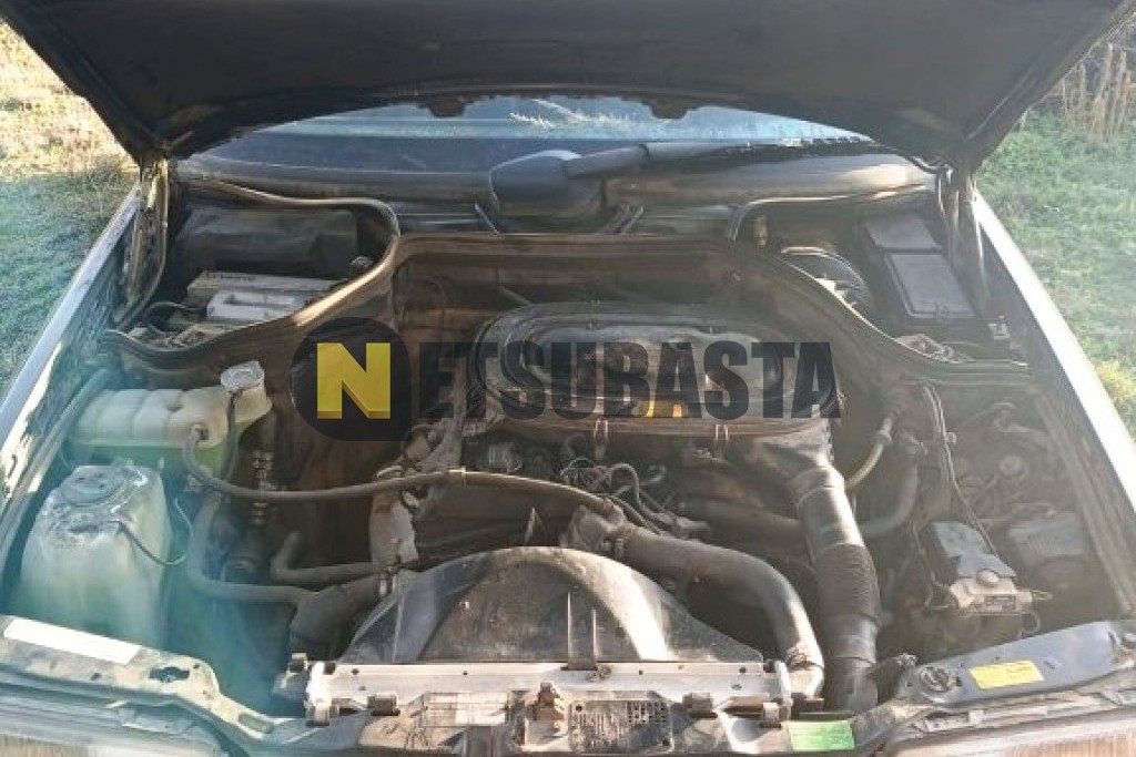 Mercedes-Benz 230 E 1991