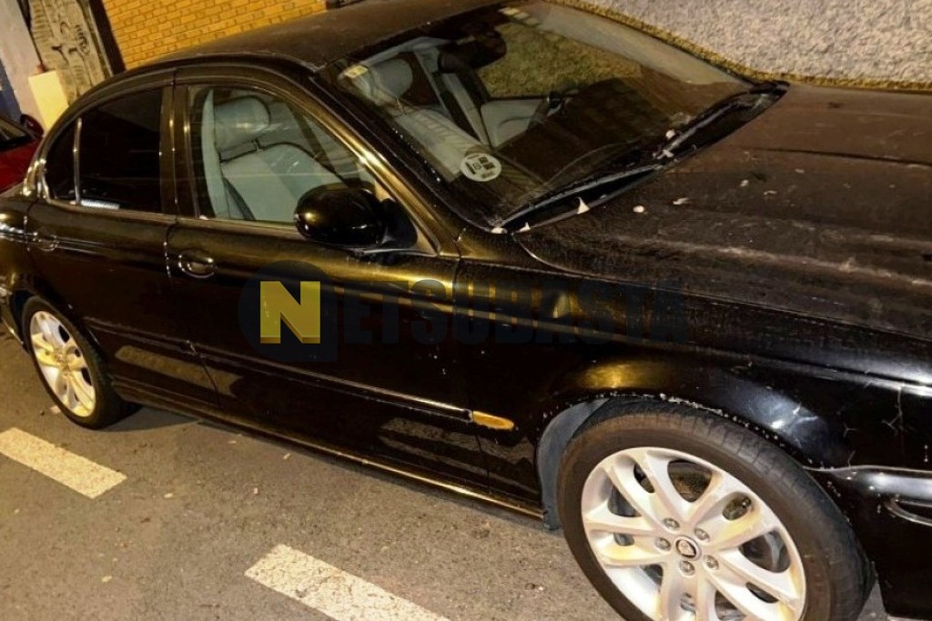 Jaguar X-Type 2.5 V6 2003