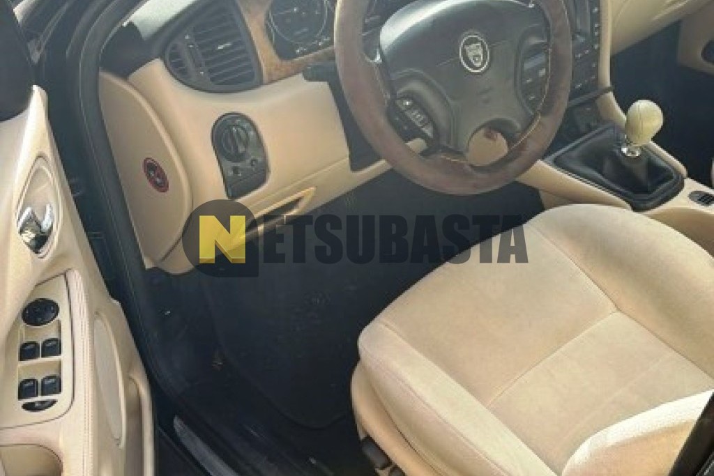 Jaguar X-Type 2.5 V6 2003