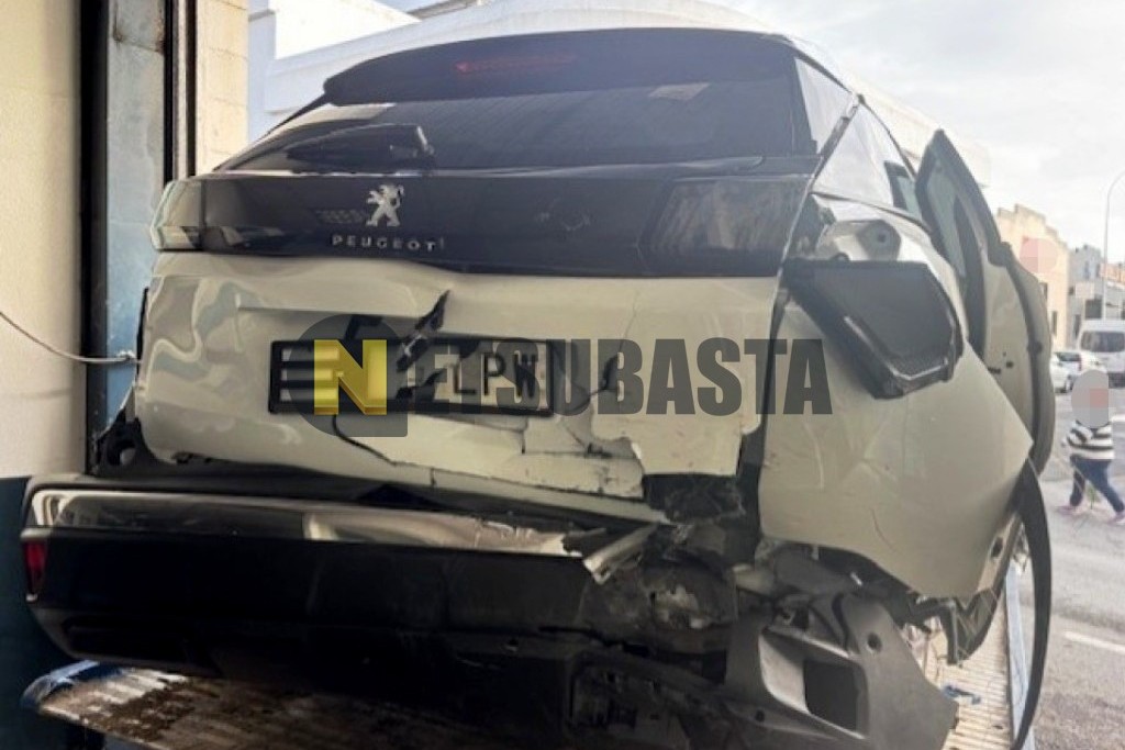 Peugeot 3008 1.5 BlueHDi EAT8 2021