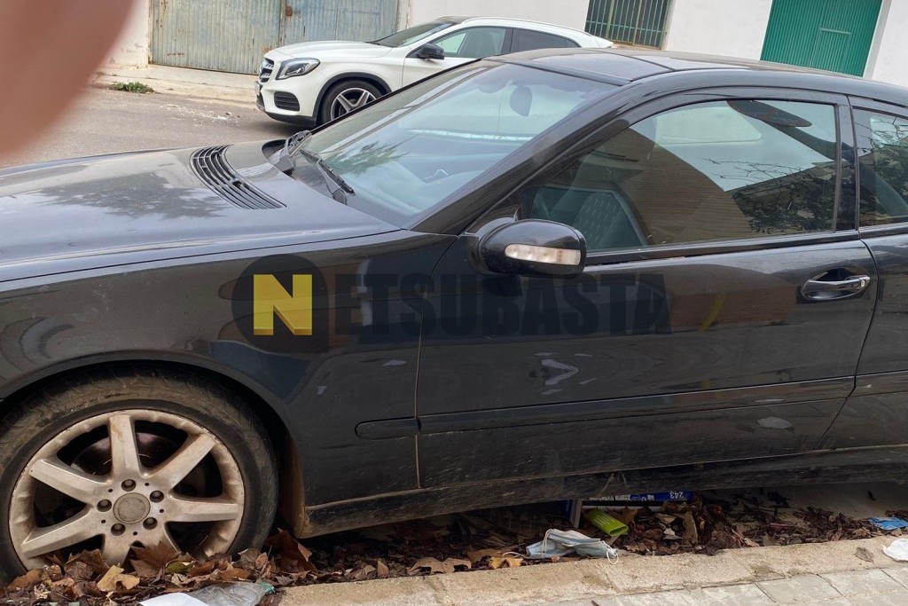 Mercedes-Benz C 220 CDI Sportcoupé Aut 2002