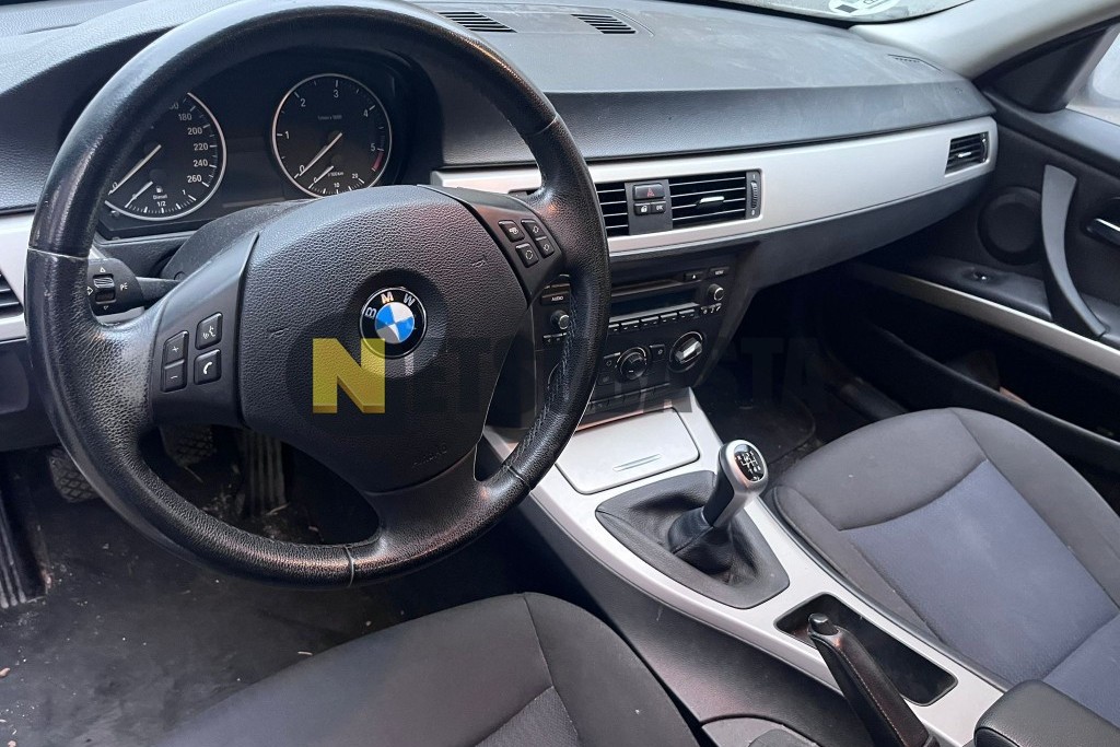 Bmw 318d Touring 2010