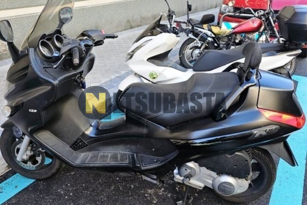 Piaggio X EVO 125 2016