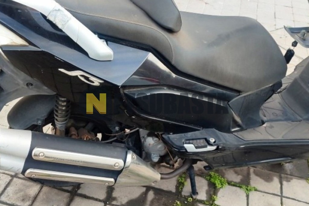 Daelim S3 125 FI 2012