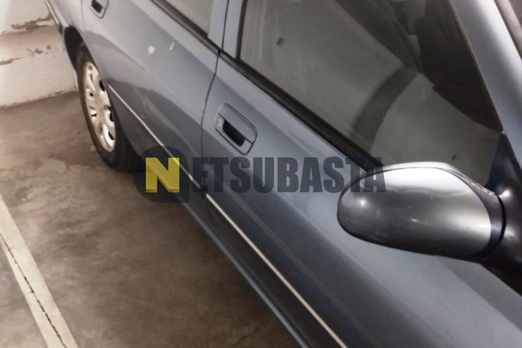 Peugeot 406 2.0 HDi 2000