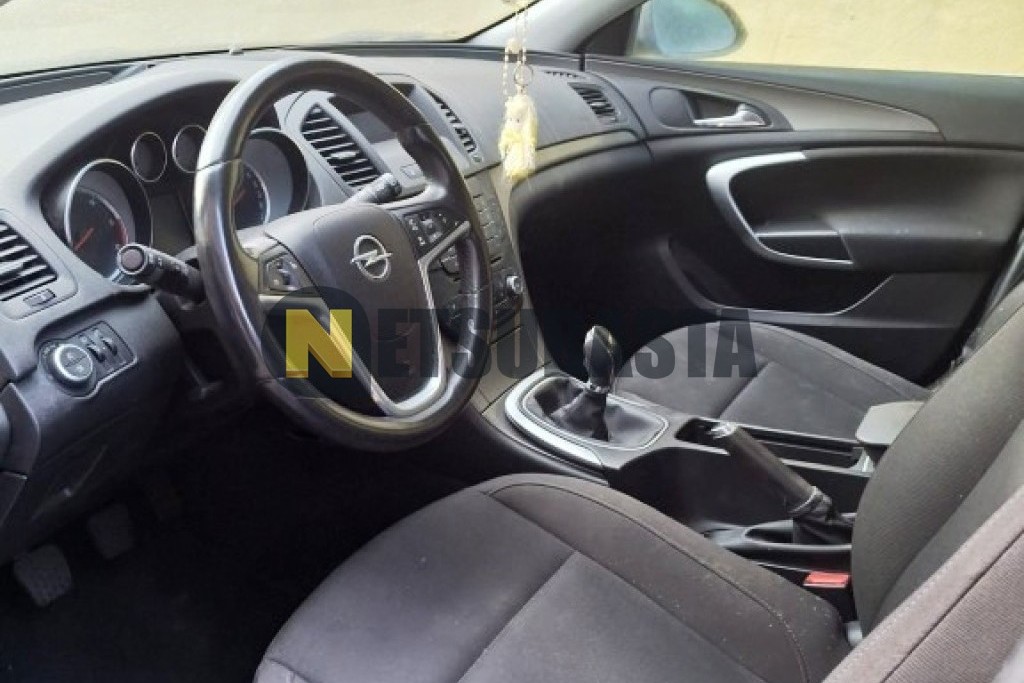 Opel Insignia 2.0 CDTI 2011