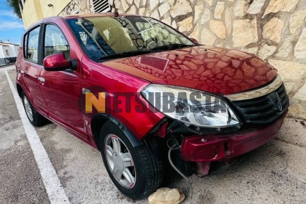 Dacia Sandero 1.6 2008