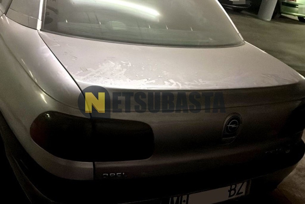 Opel Omega 2.0 DTI 16V 1999