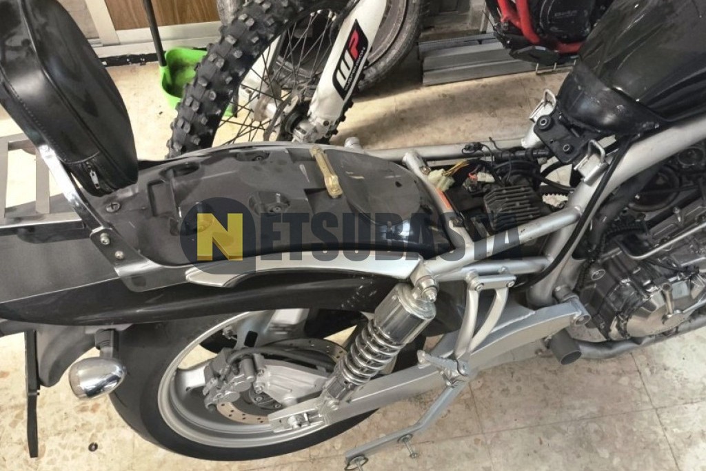 Hyosung GV 650 AQUILA 2006