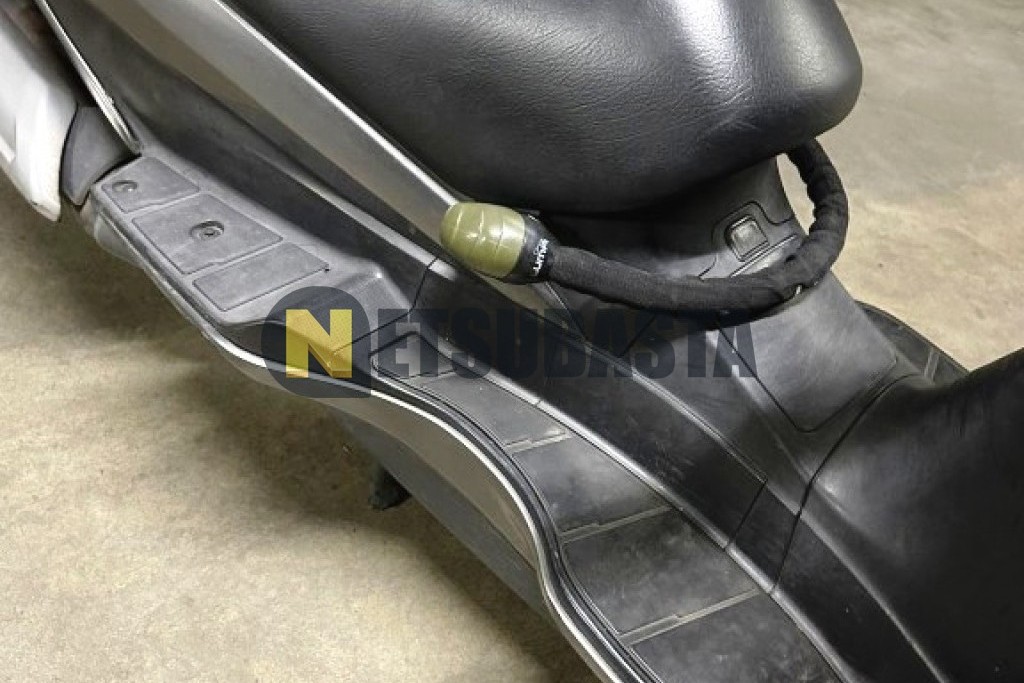 Suzuki AN 250 Burgman 2013