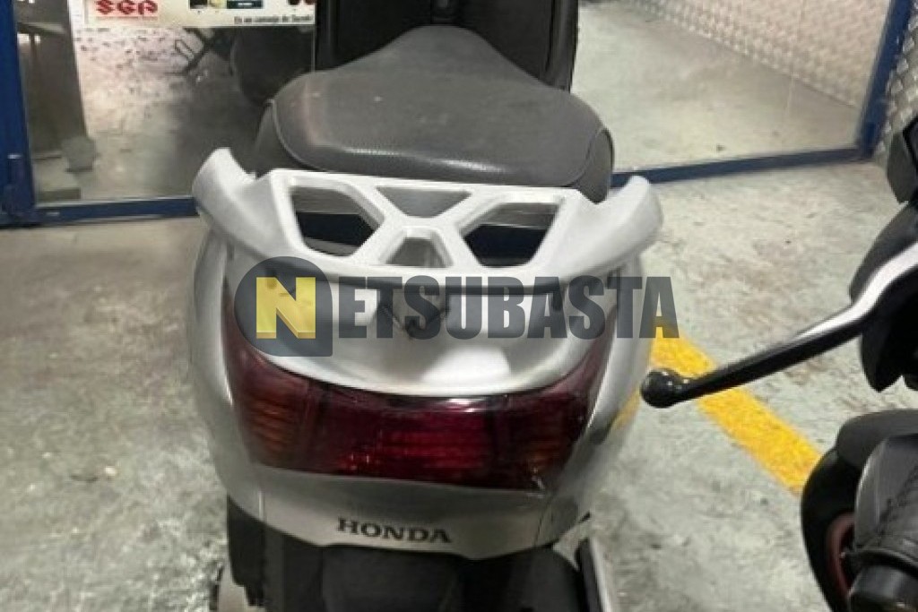 Honda Lead 110 2011